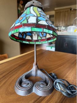 Vintage Tiffany style desk lamp