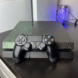 (2TB) Sony PS4 Console Bundle