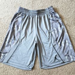 Nike Air Jordan Basketball Gym Jumpman Gray Shorts Athletic Dri-Fit Sz XL