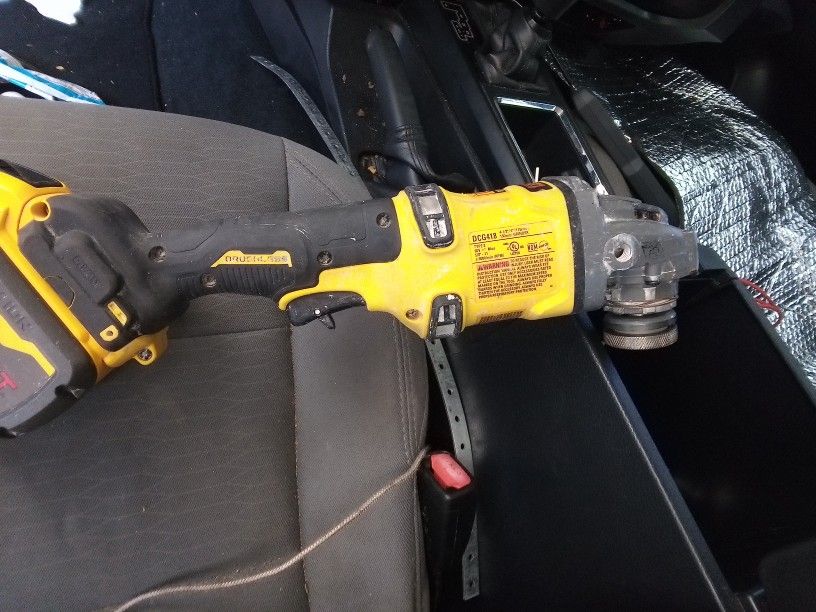 Grinder DeWalt