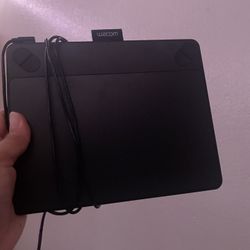 WACOM Intuos Tablet