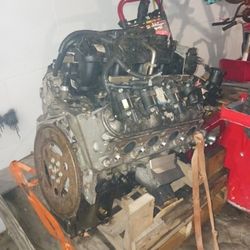 08 Avalanche 5.3 Motor