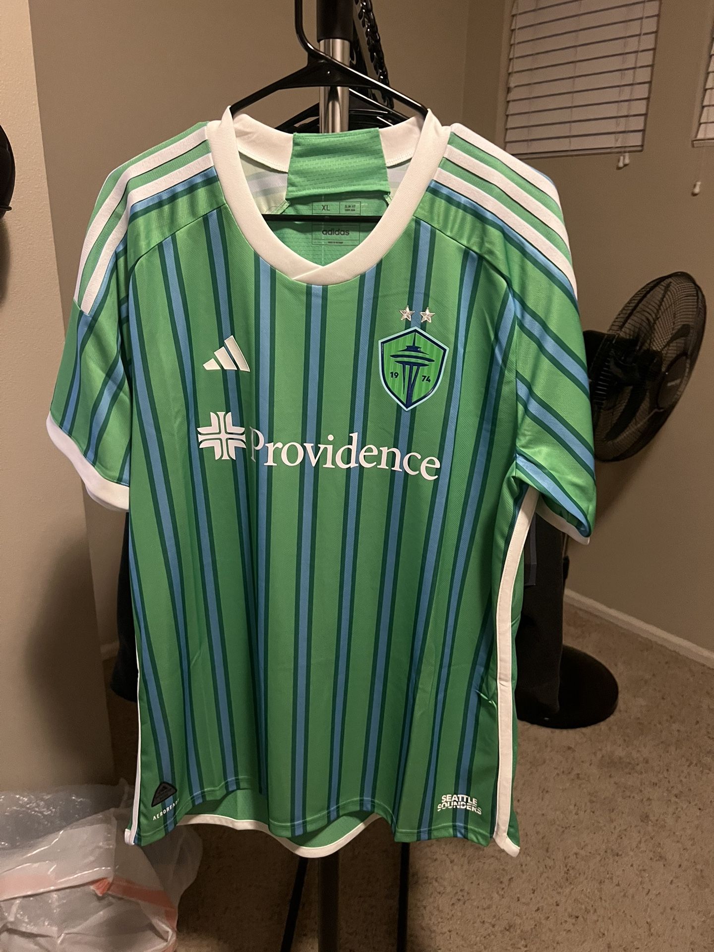 Authentic Sounders Home Kit