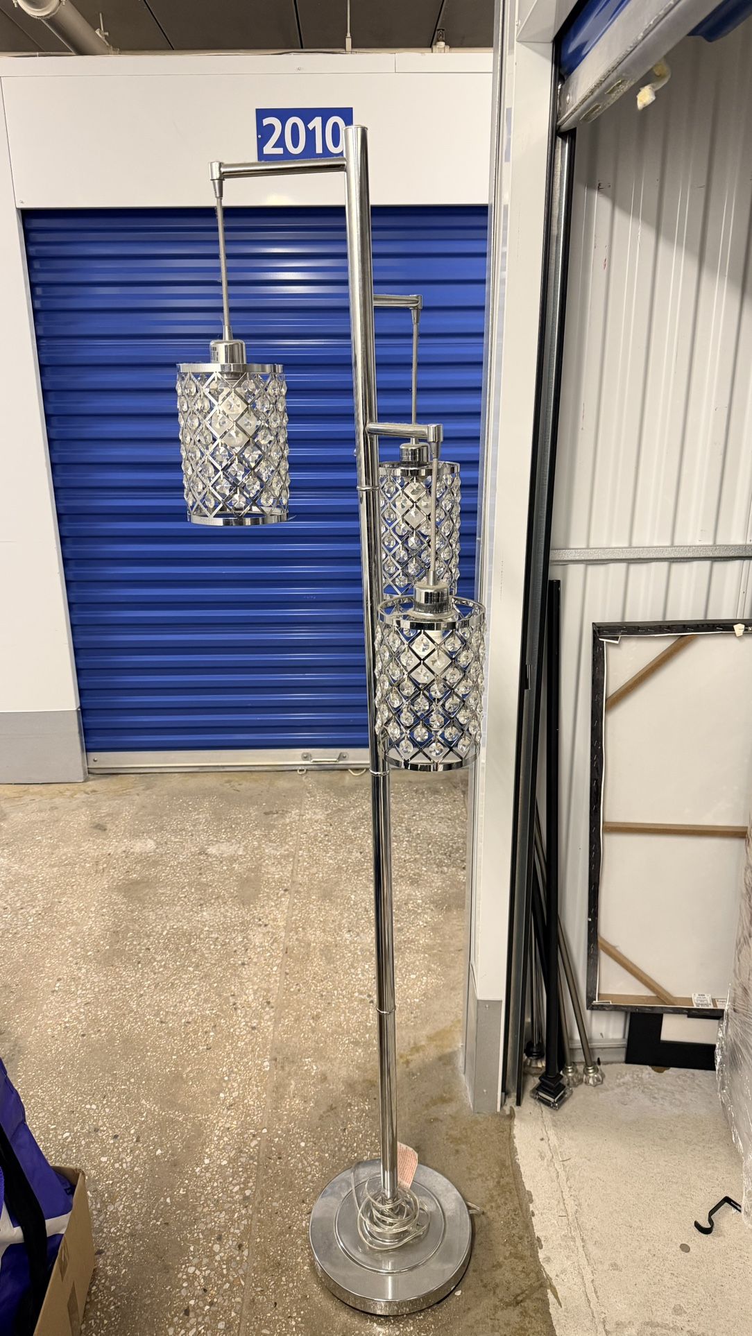 Art Decor Crystal Floor Lamp 3-Light Contemporary Crystal Lampshade for Living Room,Bedroom,Office,LED Bulb Included,Chrome Finish