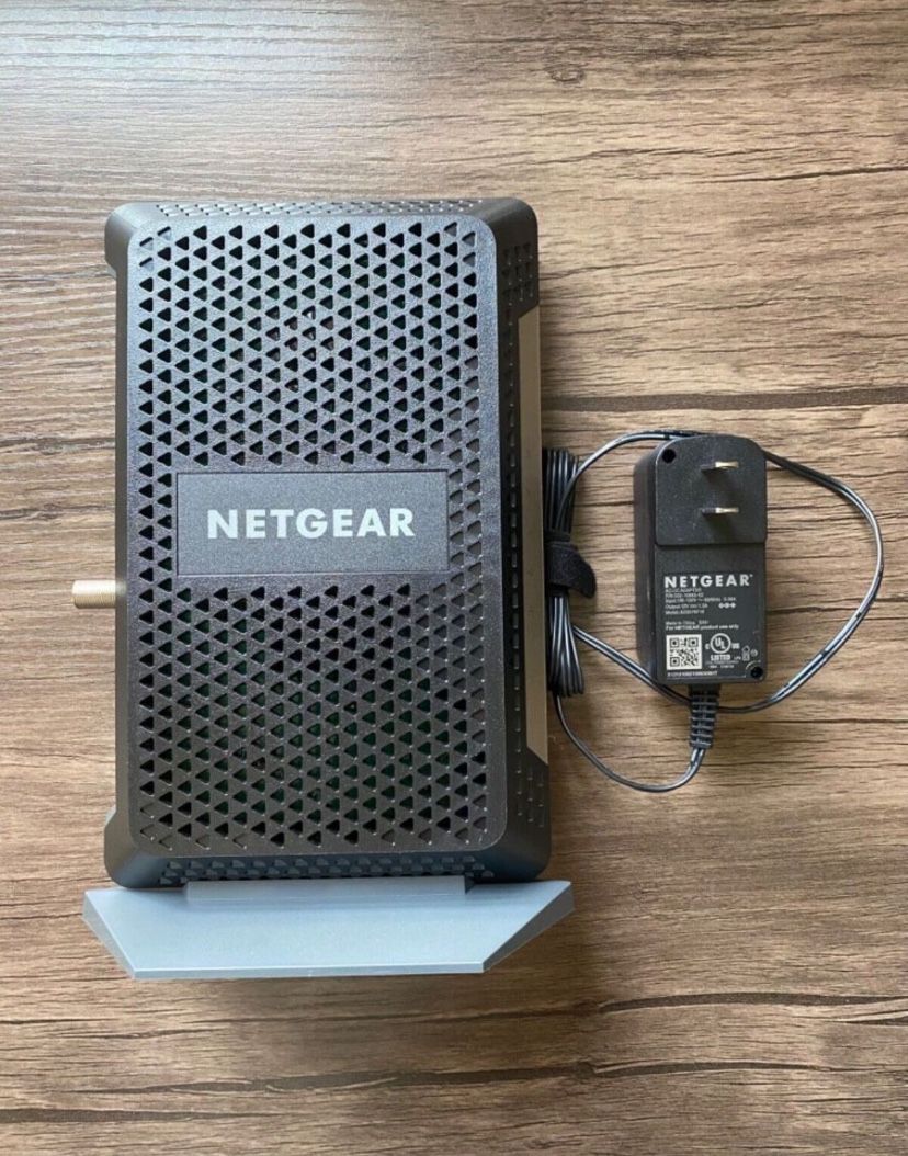 NETGEAR - Nighthawk DOCSIS 3.1 Cable Modem - The CM1000 Ultra-High Speed