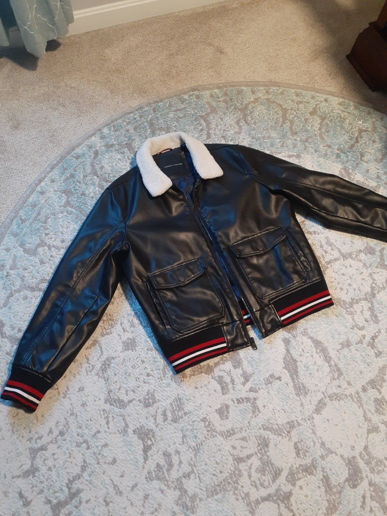 Hilfiger Bomber Jacket Size Large