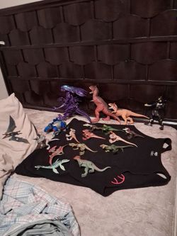 Dinosaurs toy figures