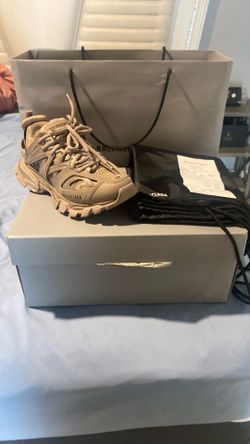 Balenciaga  size 8