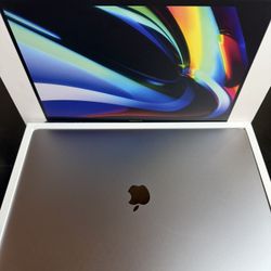 MacBook Pro 16” – macOS 2025 Tahoe | 32GB RAM | 512GB SSD Open Box – Bundle Included