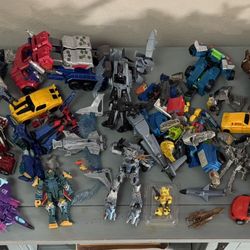 Transformer Figures and Replacement Parts most incomplete $50 for All 