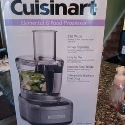 CUISINART FOOD PROCESSOR