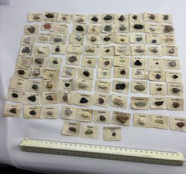 93 Piece Collectors Gem Set