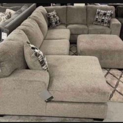 Platinum Sectional Sofa| Ashley | Living Room Set 🟤 Financing Available 💥 Color Options👍 Brand New 💥