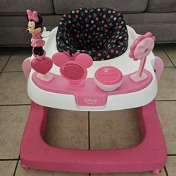 Minnie Mouse Walker 