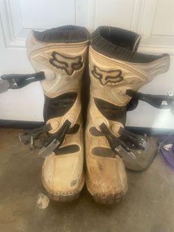 Kids motocross boots size 4