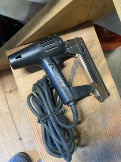 LOW PRICE MOVING- WIRED STAPLE GUN