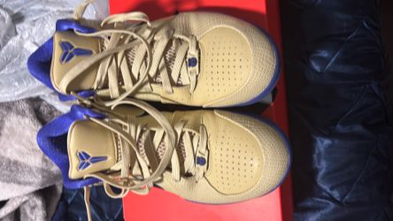 Kobe basketball shoes