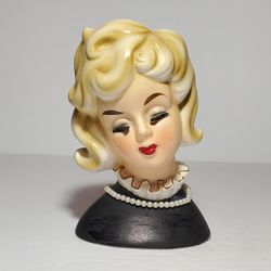 Inarco Lady Head Vase **Broken Eyelashes**
