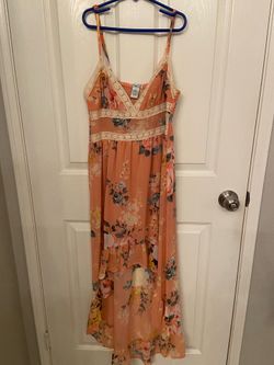 Girls Dress size Med