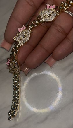 Hello Kitty Crystal Bracelet