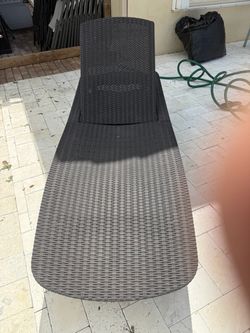 Outdoor Wicker Chaise Lounge Chair