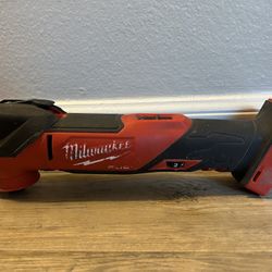 Milwaukee M18 FUEL 18V Lithium-Ion Cordless Brushless Oscillating Multi-Tool (Tool-Only)