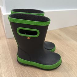 Kids Bogs Boots Size 10
