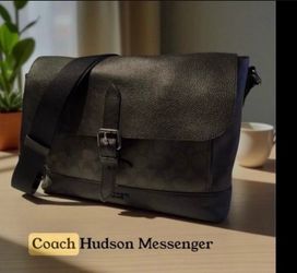 Coach Bag ! New
