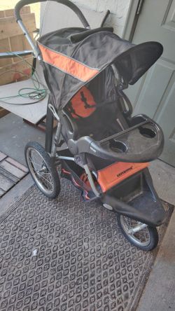 Stroller 