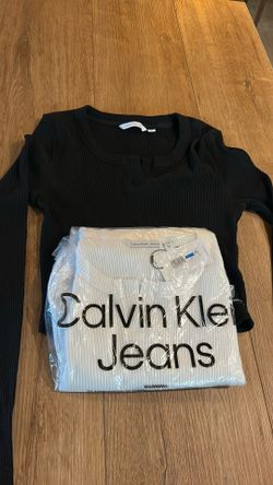 2 Calvin Klein Cropped Ribbed Tees XL Black White Stretch
