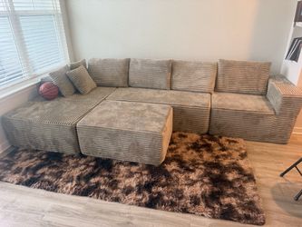 Sectional boneless couch with ottoman
