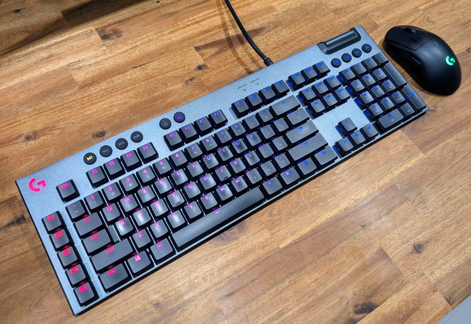 Logitech G815 RGB Low Profile Wired Mechanical Keyboard + G Pro Wireless Mouse For Gaming Computer Desktop PC