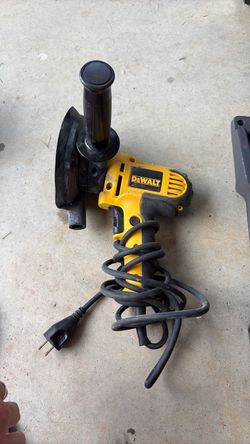 DeWALT DW421 5” Random Orbit Sander