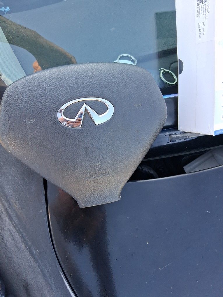 Infinity G37 Air Bag