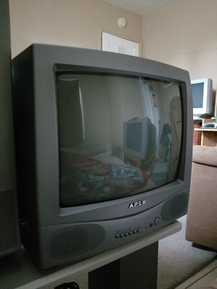 Apex 13" CRT Tv