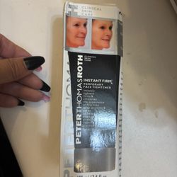 Peter Thomas Roth Serum 