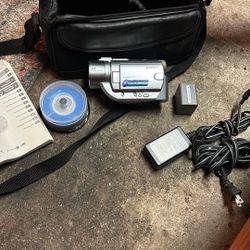Sony Handycam DCR-DVD405