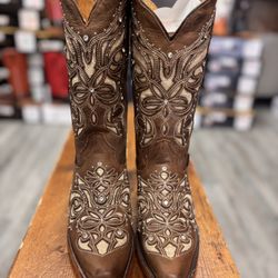 women boots 