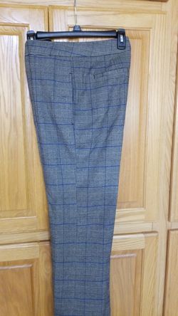 NWT* WOMEN'S SLACKS- SZ 4