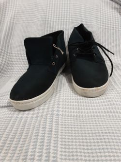 Quicksilver mens mid top blue suede shoes size 10