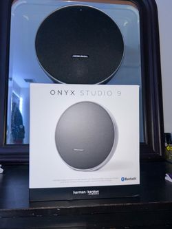 Onyx Studio 9