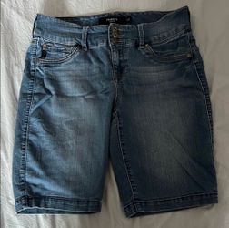 Torrid Blue Jean Shorts size 12