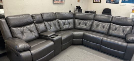 New gray recliner sectional couch / free delivery