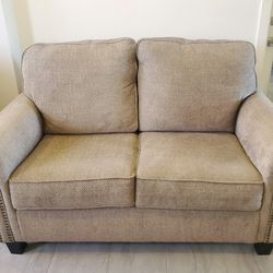 Beige/Gray Couch

