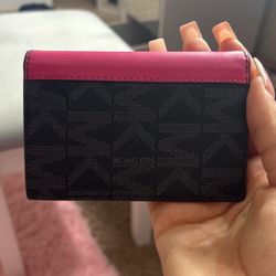 Michael Kors wallet 