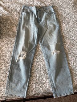 Light Wash Distressed Wide Leg Jeans