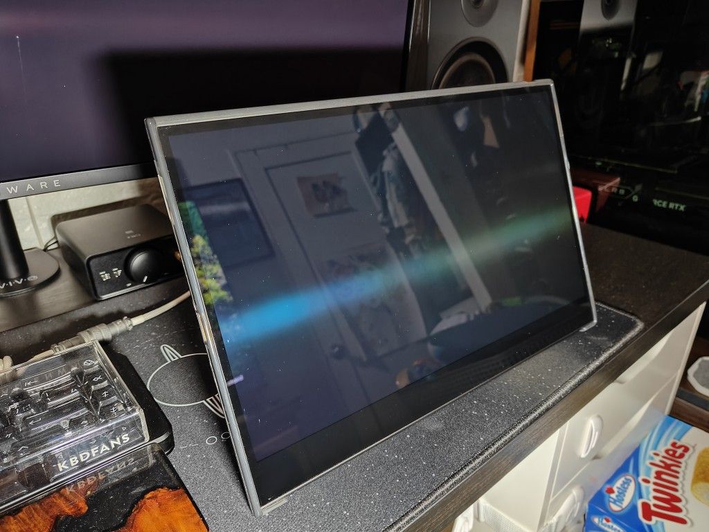 Uperfect 4k Oled Portable Display