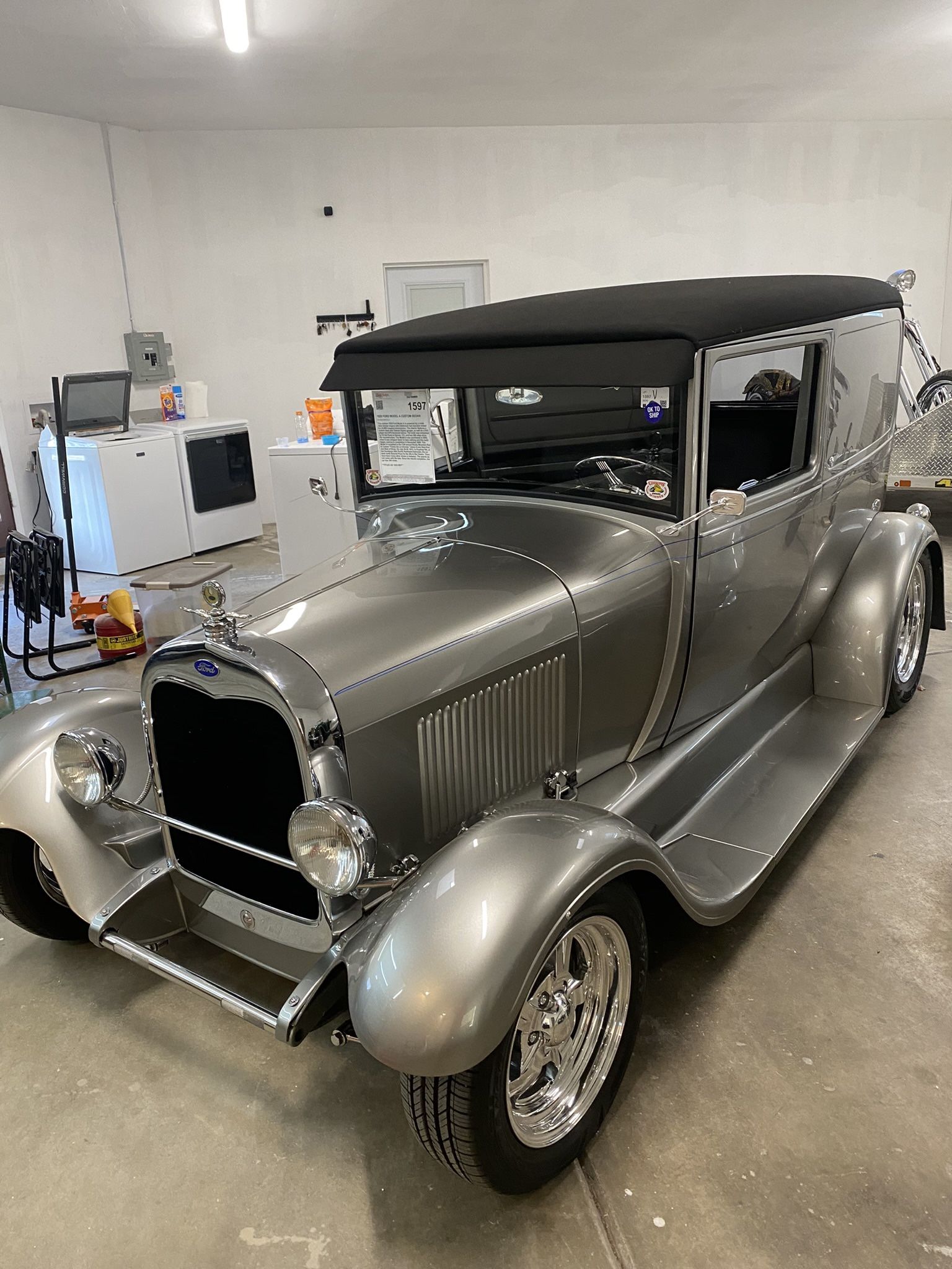 1929 Ford Custom Coupe