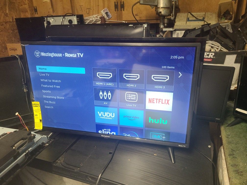 Smart Tv Roku Fandangonow New 32 Roku Smart Tv With Remote