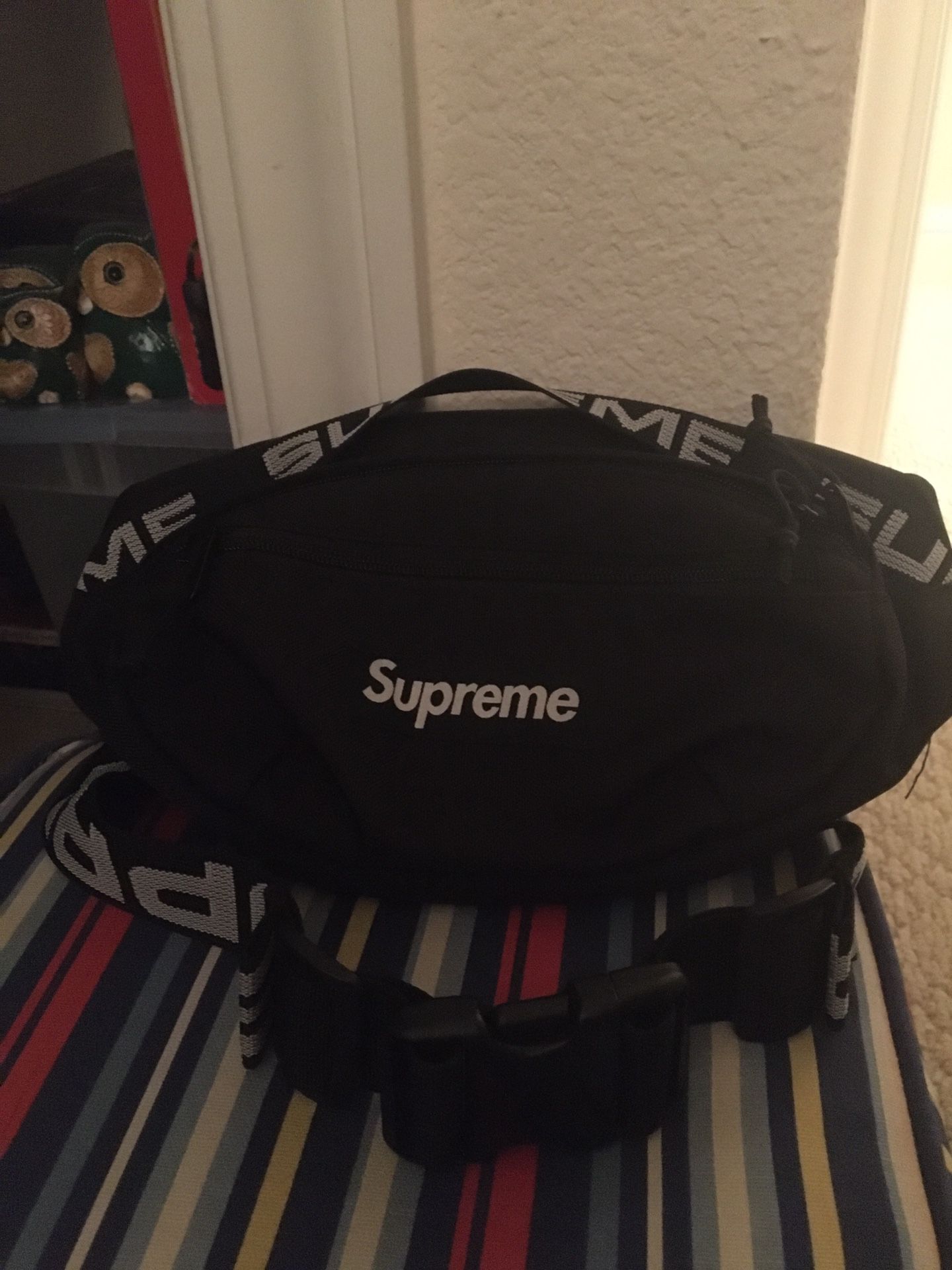 SS18 Supreme Waist Bag (Black)